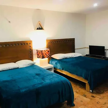 Comfortable And Central Cancun Apartment